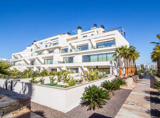 Apartamento - Segunda mano - Las colinas - Las colinas golf