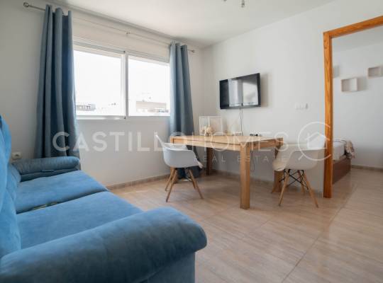 Apartamento - Segunda mano - Torrevieja - Centro