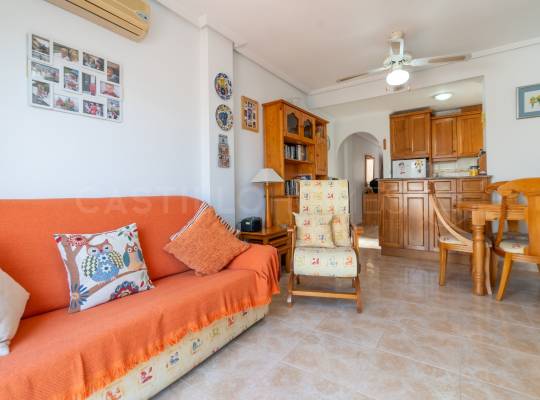 Apartamento - Segunda mano - Torrevieja - CH1144