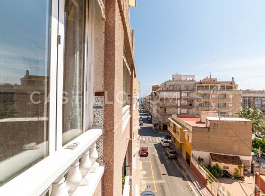 Apartamento - Segunda mano - Torrevieja - CH276