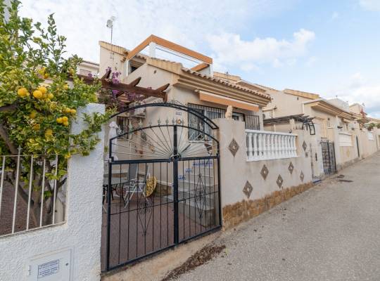 Chalet - Segunda mano - Ciudad Quesada - CH1196