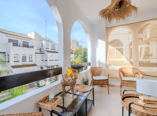 Lägenhet - Resale - Torrevieja - CH847