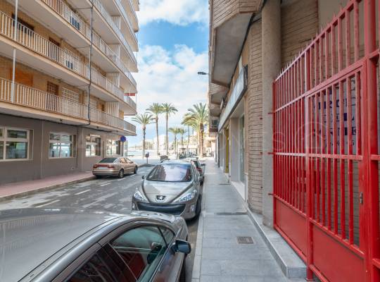 Lägenhet - Resale - Torrevieja - CH861