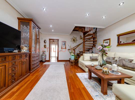 Maison jumelée - Resale - Orihuela Costa - CH717