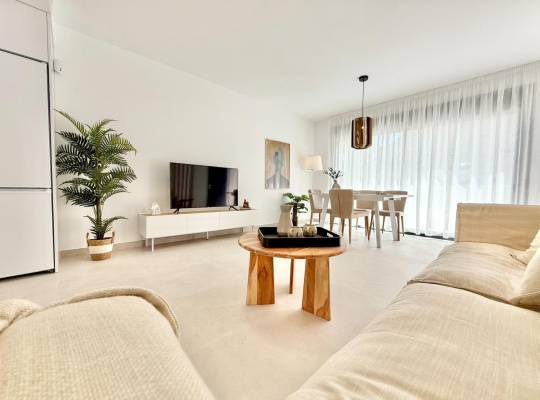 New Build - Townhouse - Cox - San Fernando