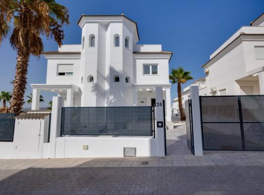 New Build - Villa - San Fulgencio - El Oasis