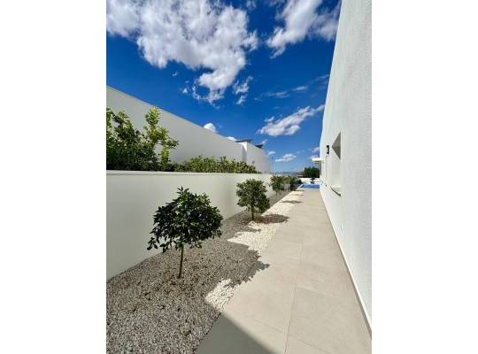 Obra nueva - Chalet - Benijofar - Pueblo