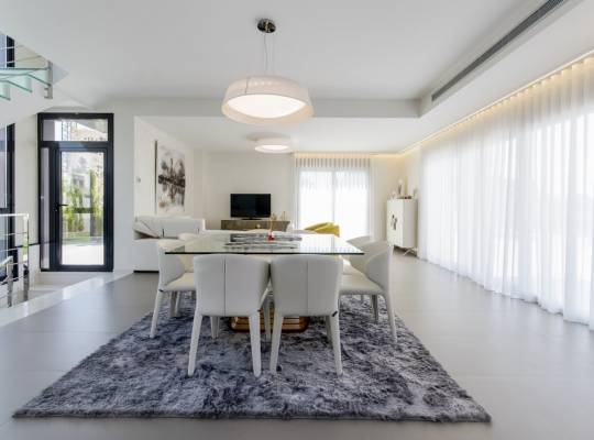 Obra nueva - Chalet - Orihuela Costa - Campoamor