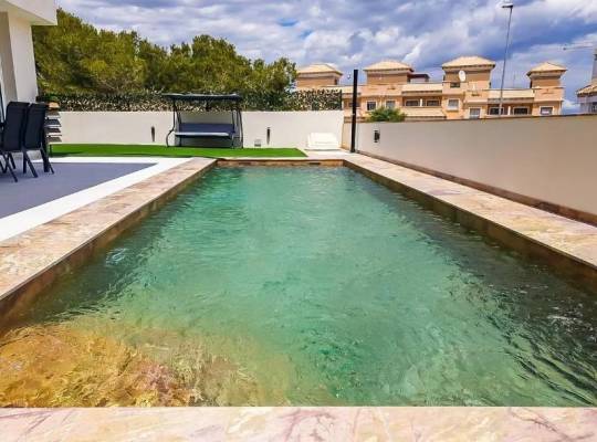 Obra nueva - Chalet - Orihuela Costa - PAU 26