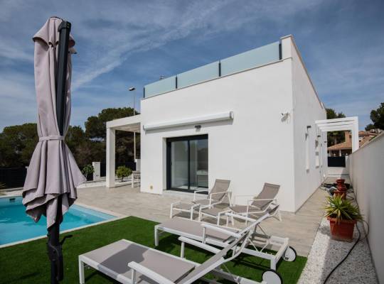 Obra nueva - Chalet - Pilar de la Horadada - Pinar de Campoverde