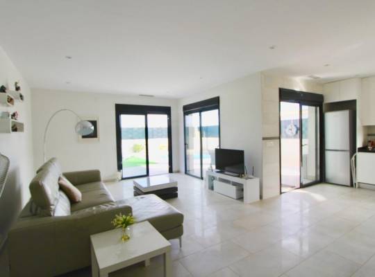 Obra nueva - Chalet - Pinoso - Lel