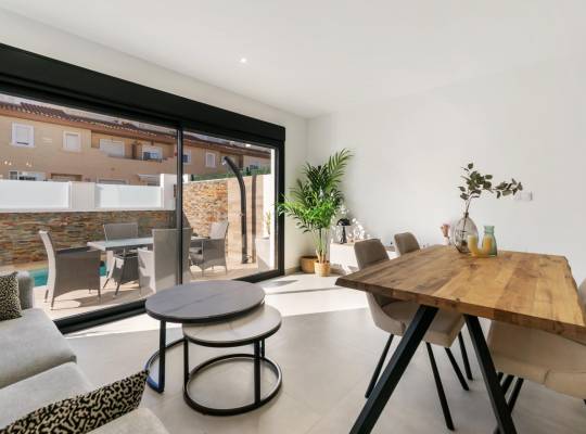 Obra nueva - Chalet - San Pedro del Pinatar - Polideportivo