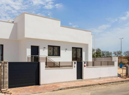 Obra nueva - Chalet - Sucina