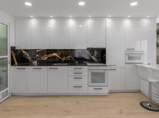 Resale - Apartment - Montesinos