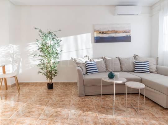 Resale - Apartment - Orihuela Costa - Los Altos