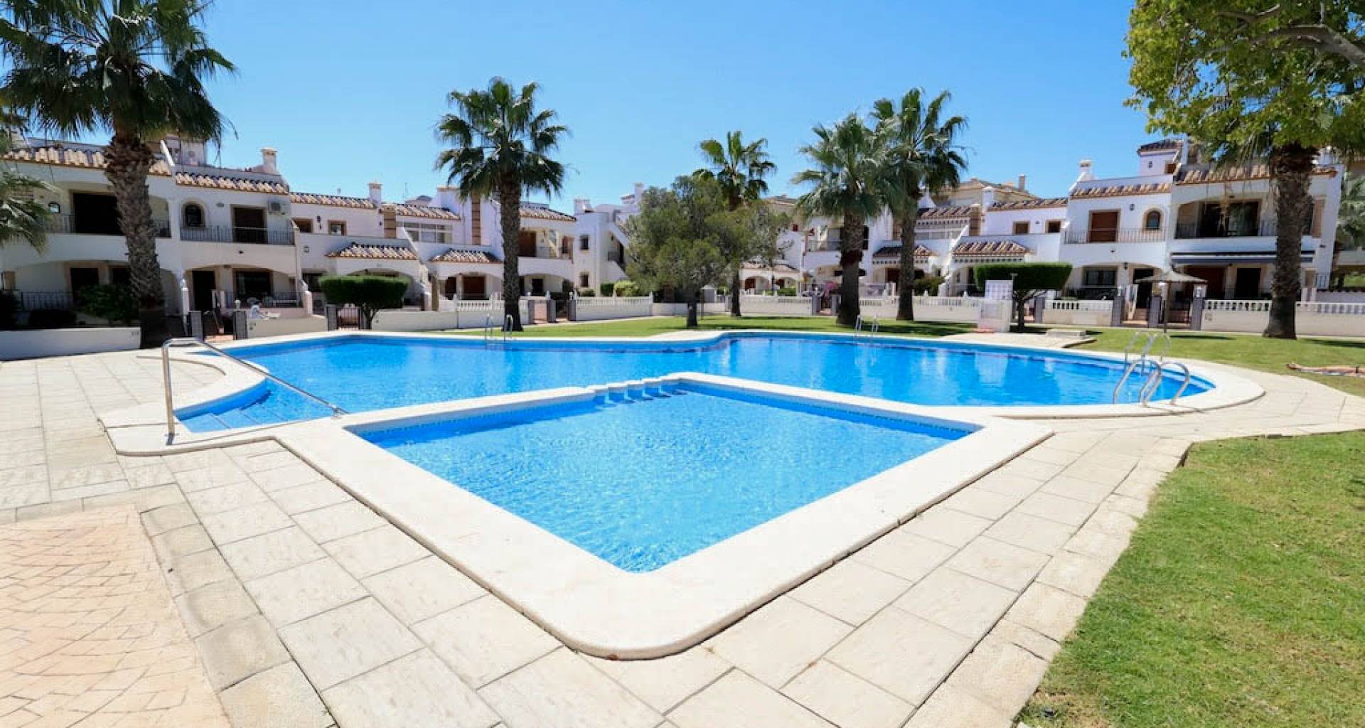 Resale - Apartment - Orihuela Costa - Playa Flamenca