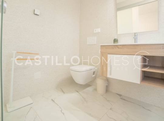Resale - Apartment - Orihuela Costa - Playa Flamenca