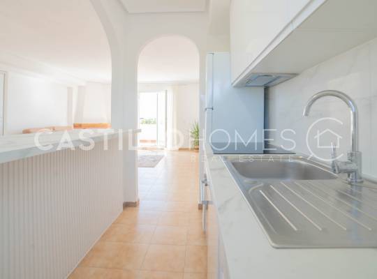 Resale - Apartment - Orihuela Costa - Punta Prima