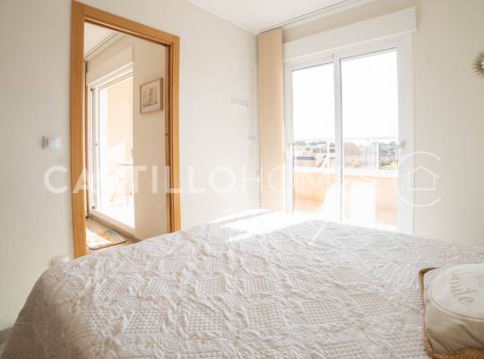 Resale - Apartment - Orihuela Costa - Punta Prima