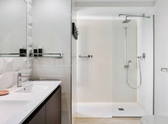 Resale - Apartment - Orihuela Costa - Punta Prima