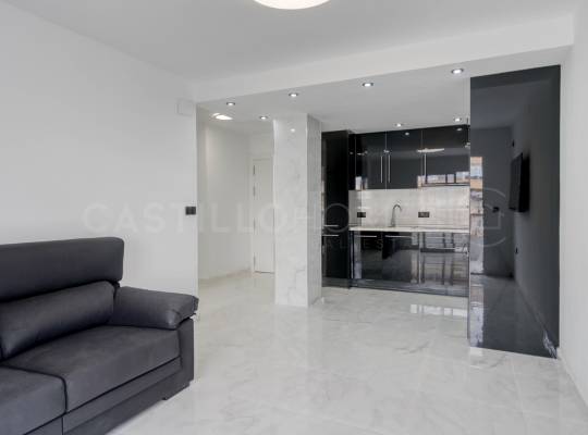Resale - Apartment - Orihuela Costa - Punta Prima