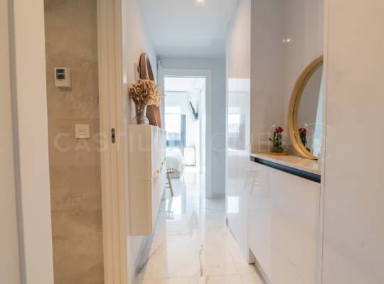 Resale - Apartment - Orihuela Costa - Villamartín