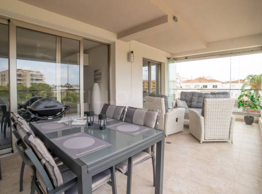 Resale - Apartment - Orihuela Costa - Villamartín