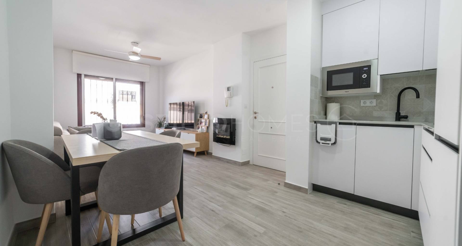 Resale - Apartment - Torre de la Horadada