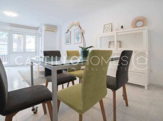 Resale - Apartment - Torrevieja - Centro