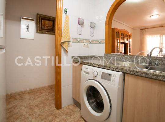 Resale - Apartment - Torrevieja - Centro