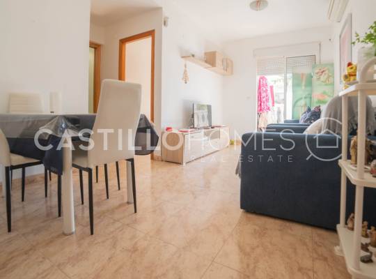 Resale - Apartment - Torrevieja - Centro