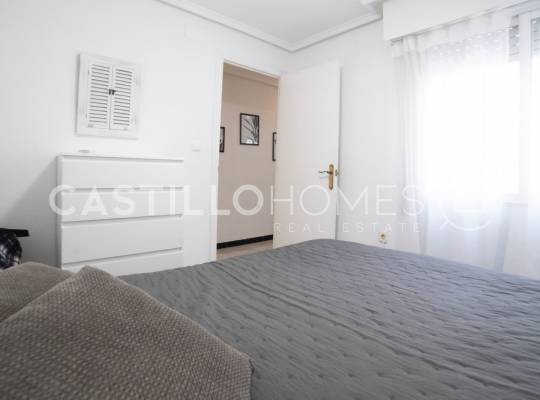 Resale - Apartment - Torrevieja - Centro