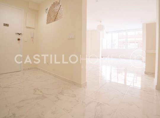 Resale - Apartment - Torrevieja - Centro