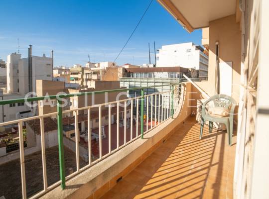 Resale - Apartment - Torrevieja - Centro