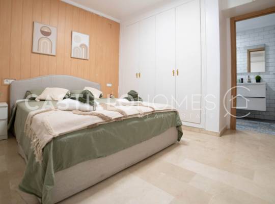 Resale - Apartment - Torrevieja - Centro