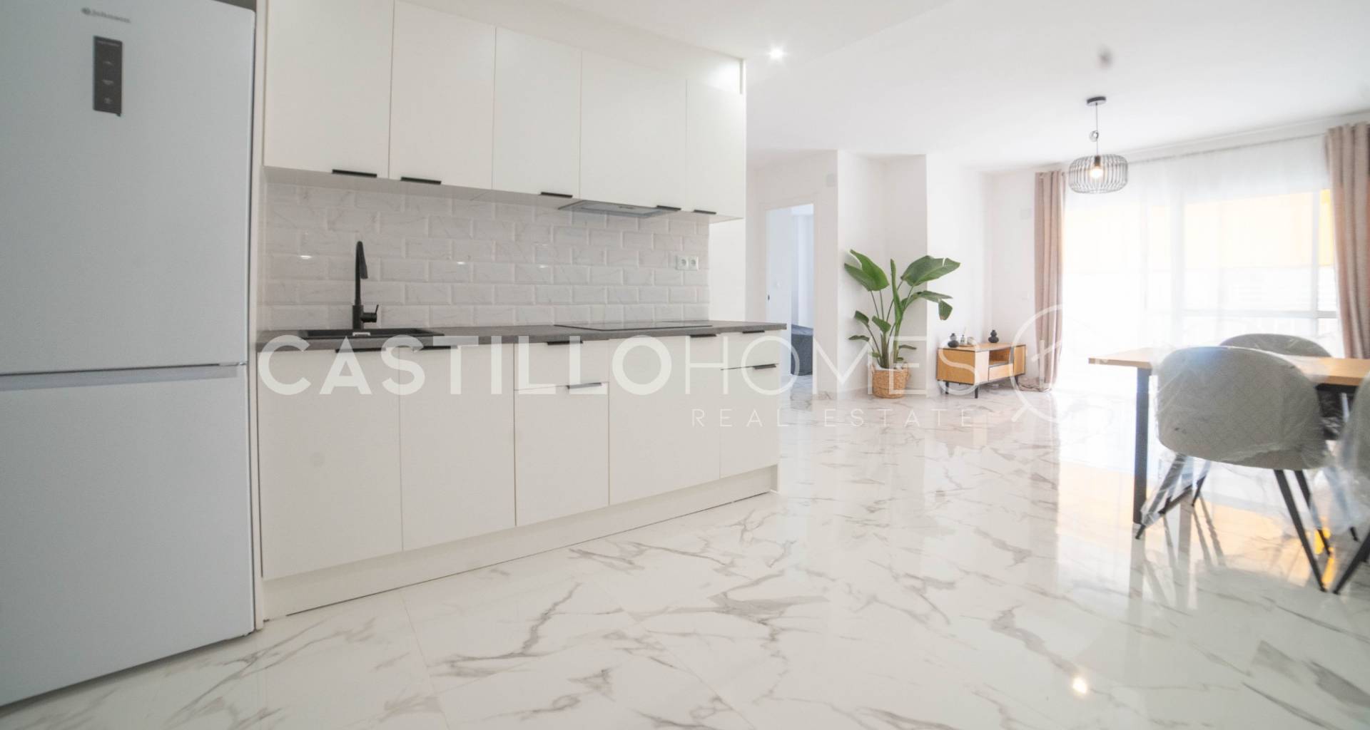 Resale - Apartment - Torrevieja - Centro