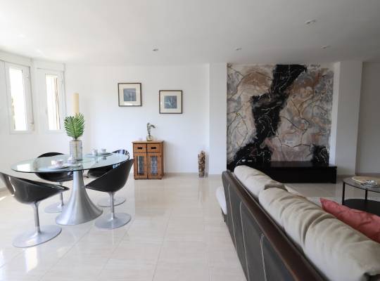 Resale - Apartment - Torrevieja - Centro