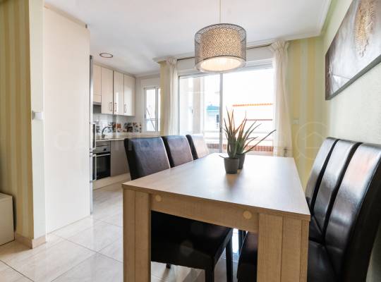 Resale - Apartment - Torrevieja - Centro