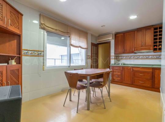 Resale - Apartment - Torrevieja - Centro