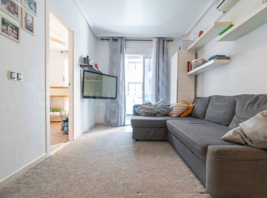 Resale - Apartment - Torrevieja - Centro