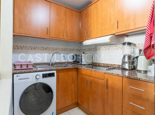 Resale - Apartment - Torrevieja - Centro