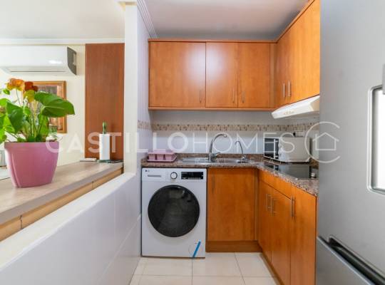 Resale - Apartment - Torrevieja - Centro