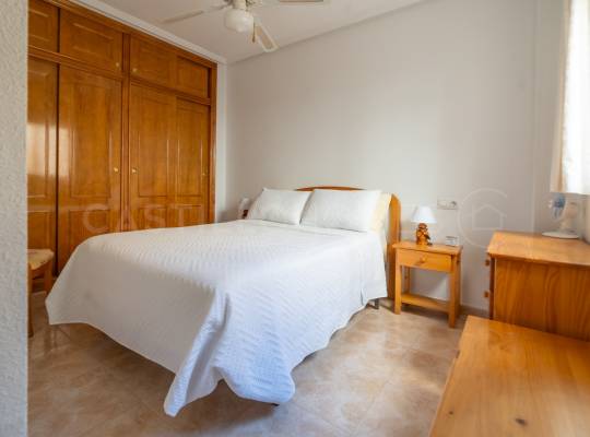 Resale - Apartment - Torrevieja - Centro