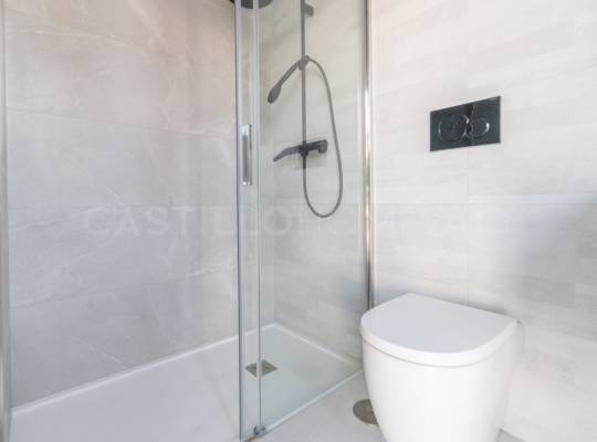 Resale - Apartment - Torrevieja - Centro