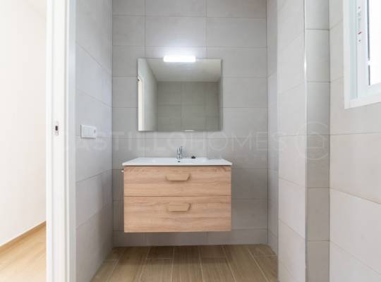 Resale - Apartment - Torrevieja - Centro