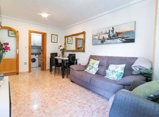 Resale - Apartment - Torrevieja - Centro