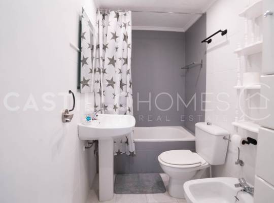 Resale - Apartment - Torrevieja - Centro