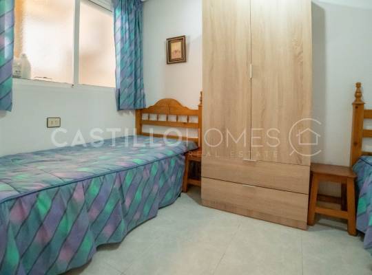 Resale - Apartment - Torrevieja - Centro