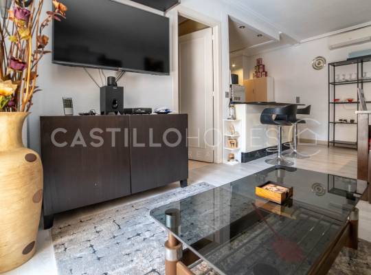 Resale - Apartment - Torrevieja - Centro