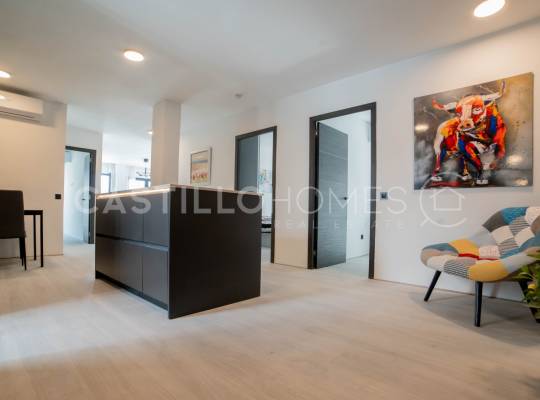 Resale - Apartment - Torrevieja - Centro